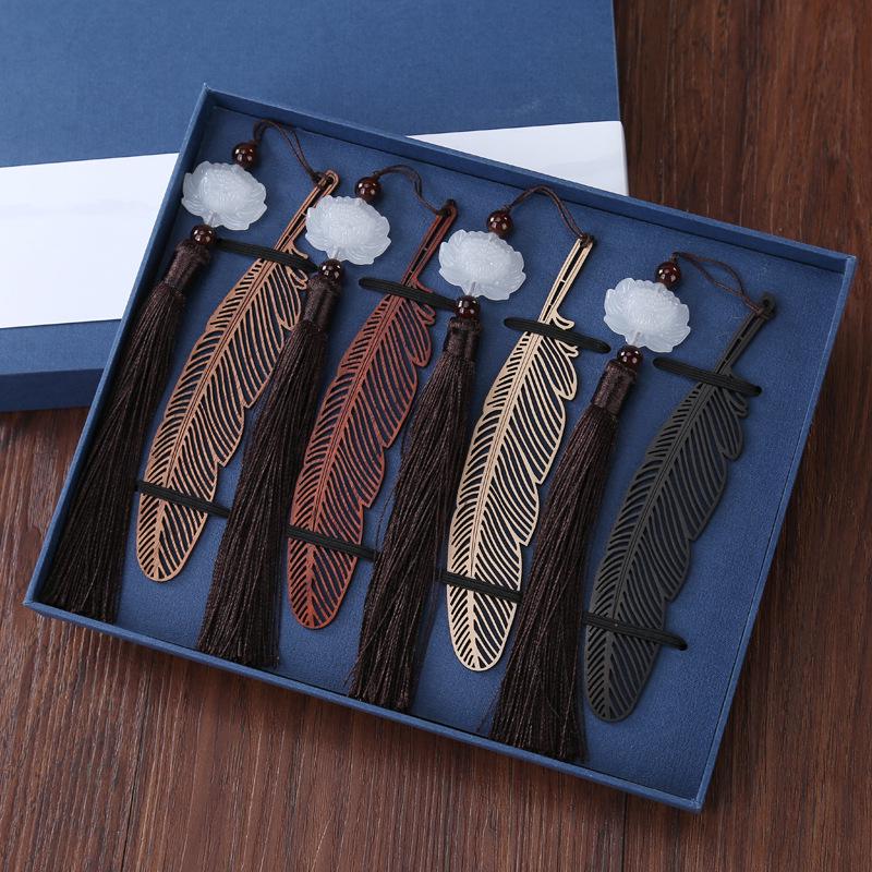 Rosewood Bookmark: Retro Chinese Style Gift for Students - Artistic Ancient Design, Custom DIY Option