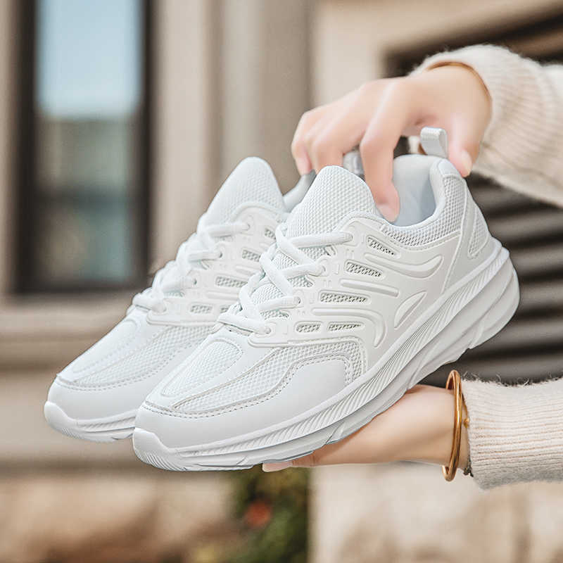 Fashion PU Leather Sumer Women's Shoes Low Heel 42 Size Women's Shoes Women Shoes Models Heels Sneakers Sports Obuv Classic Sho