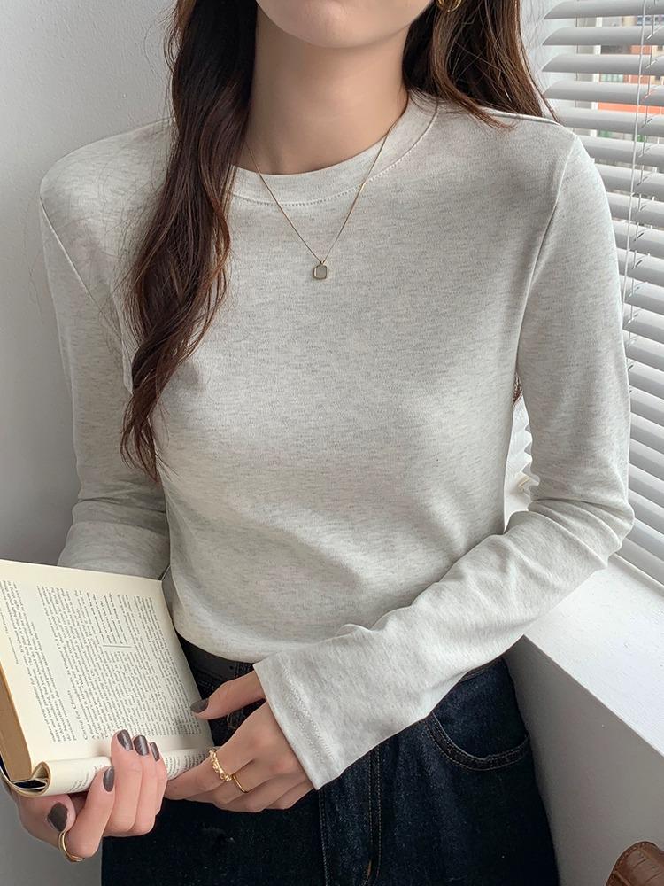 

Women s Slim Fit Long-Sleeve T-Shirt, Solid Color, Ins Style, Brushed Fabric with Velvet Lining, Ideal Base Layer for All Seasons. Medium