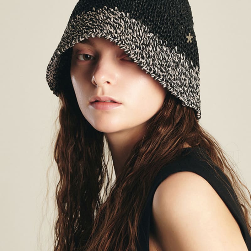 

ЭЛЬКЕ БЛУМ ОВСЯНАЯ ПАНАМА ЧЕРНАЯ free