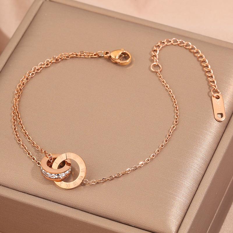 Popular bracelet, titanium steel does not fade, love zircon bracelet, high-end female light luxury niche bracelet, bracelet.