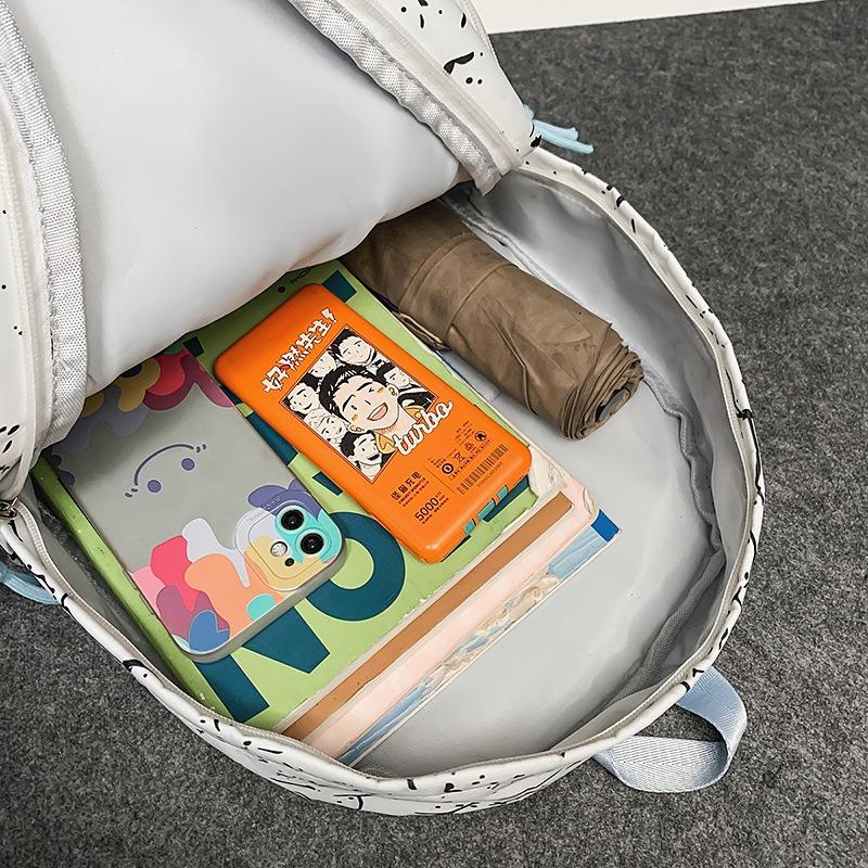 New High-value Korean Version Ins Trendy and Cool Graffiti Letter Backpack Couple Couple Couple Lightweight Large-capacity Backpack