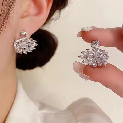 Zircon Swan Earrings S925 Silver Pin Classic Fashion Earrings Women