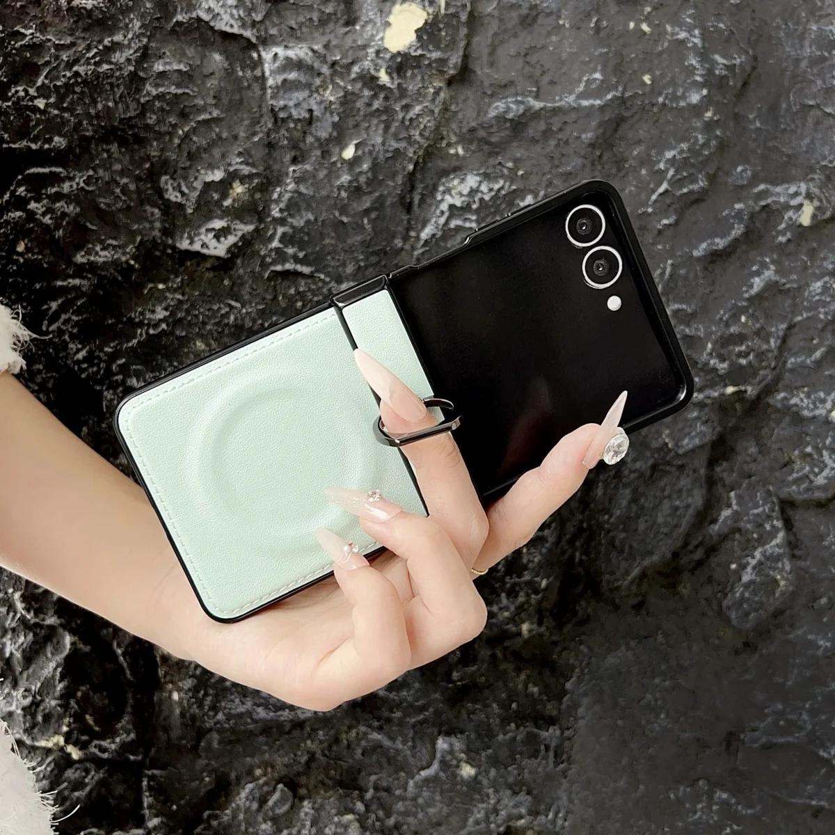 

Роскошный деловой чехол из гладкой кожи с магнитной поддержкой Magsafe для Samsung Z Flip 7 6 5 4 3 с защитной крышкой и кольцом-подставкой Galaxy Z Flip6