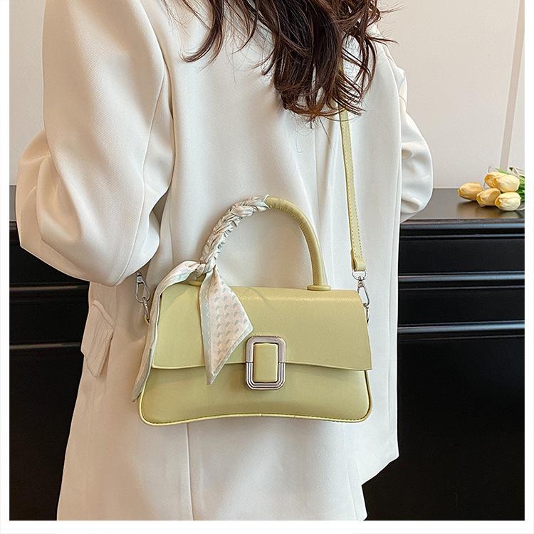 New Retro Portable Small Square Bag Women's Bag Trendy Versatile Shoulder Texture Fashionable Commuter Messenger Handbag