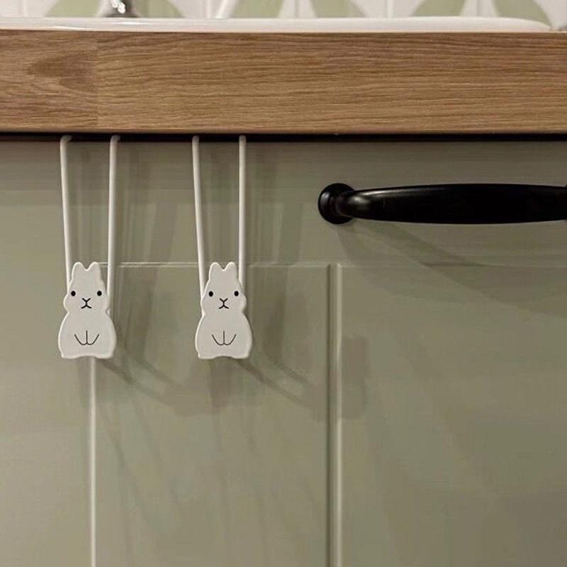 Haczyk na drzwi szafki w kształcie królika Żelazny stojak do przechowywania na drzwiach szafki Uchwyt na worek na śmieci bez wiercenia Wieszak na przybory kuchenne