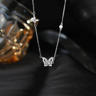 Volledig Diamanten Vlinderketting met Super Flash en Niche Design, Nieuw Licht Luxe en High-end Gevoel voor Vrouwen