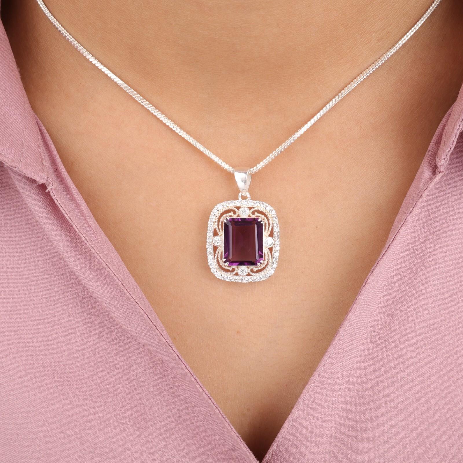 

Amethyst Gemstone 925 Sterling Silver Jewelry Fashionable Zircon Pendant CZP-11-10