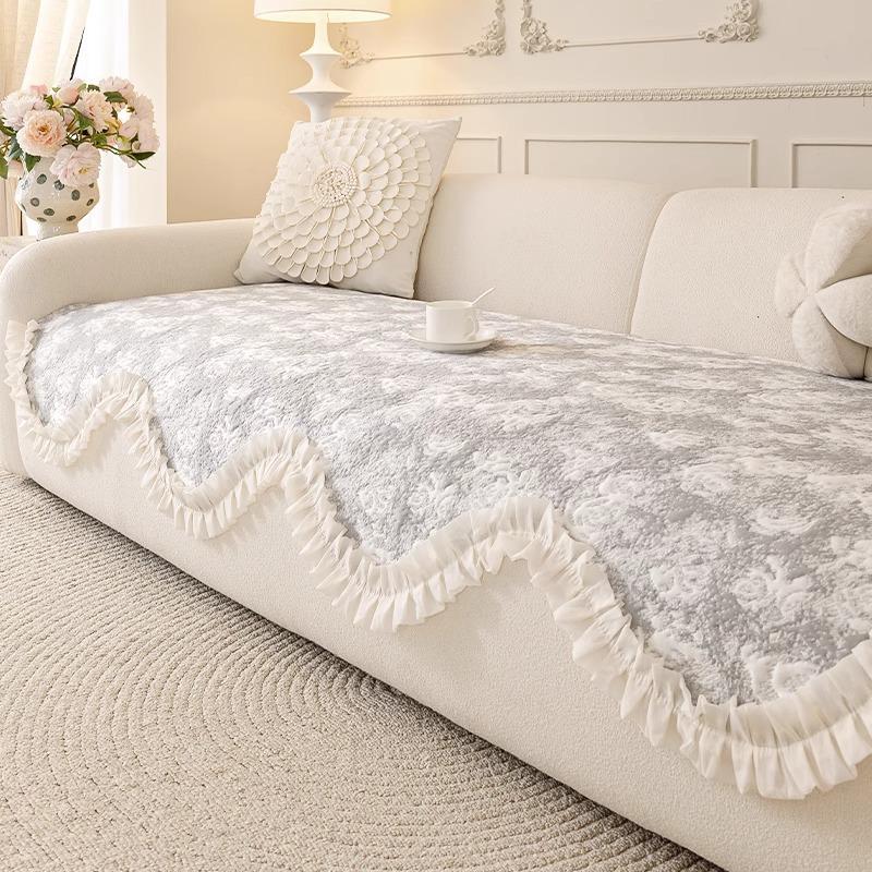 

Летняя специальная подушка для дивана необычной формы, прохладный коврик для дивана из ледяного шелка, новинка 2025 года, фиксированная, нескользящая, прямой ряд, легкая роскошь 45 * 45cm pillow cover