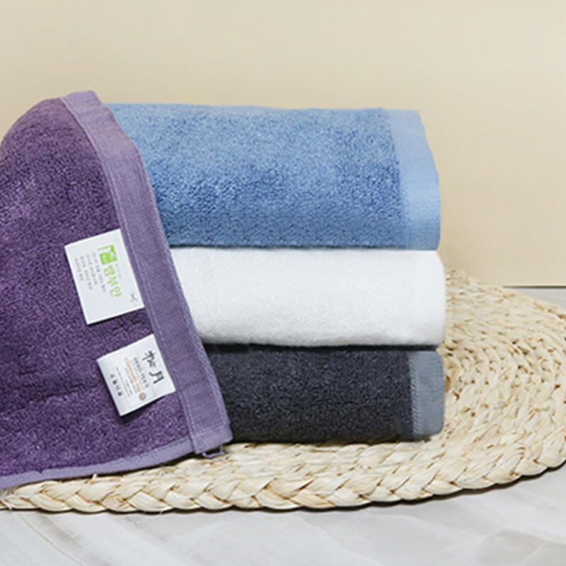 

Пушистые бамбуковые полотенца Chloe Premium, 40 шт., 180 г, 10 листов Purple