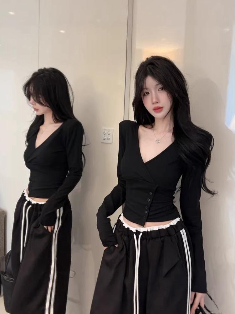 Spring 2026 Chic Spicy Girl Deep V-neck Long Sleeve Irregular Slim-fit Cropped Top for Women