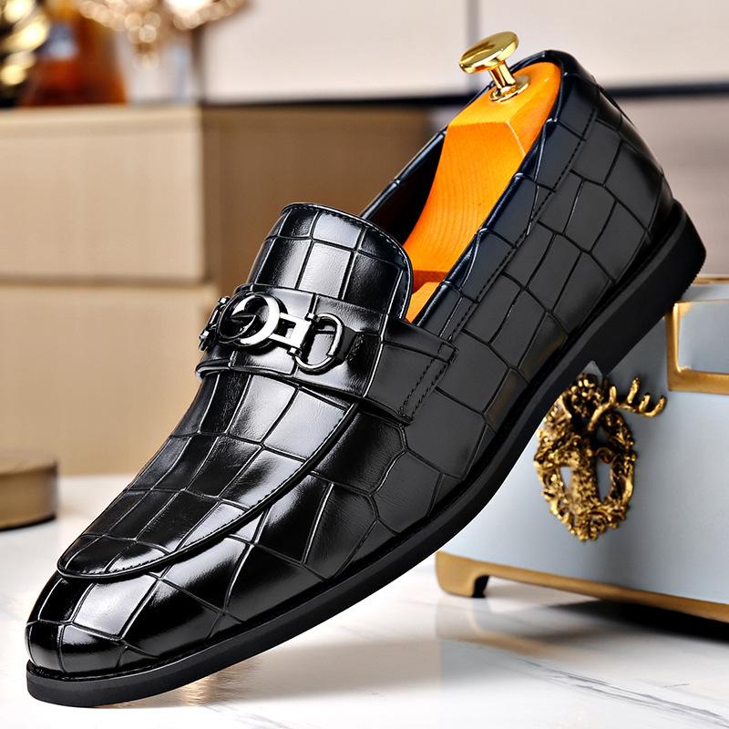 

Men s shoes Horse title buckle British style fashion large size one pedal stone pattern business casual small leather shoes loafers trendy men 38