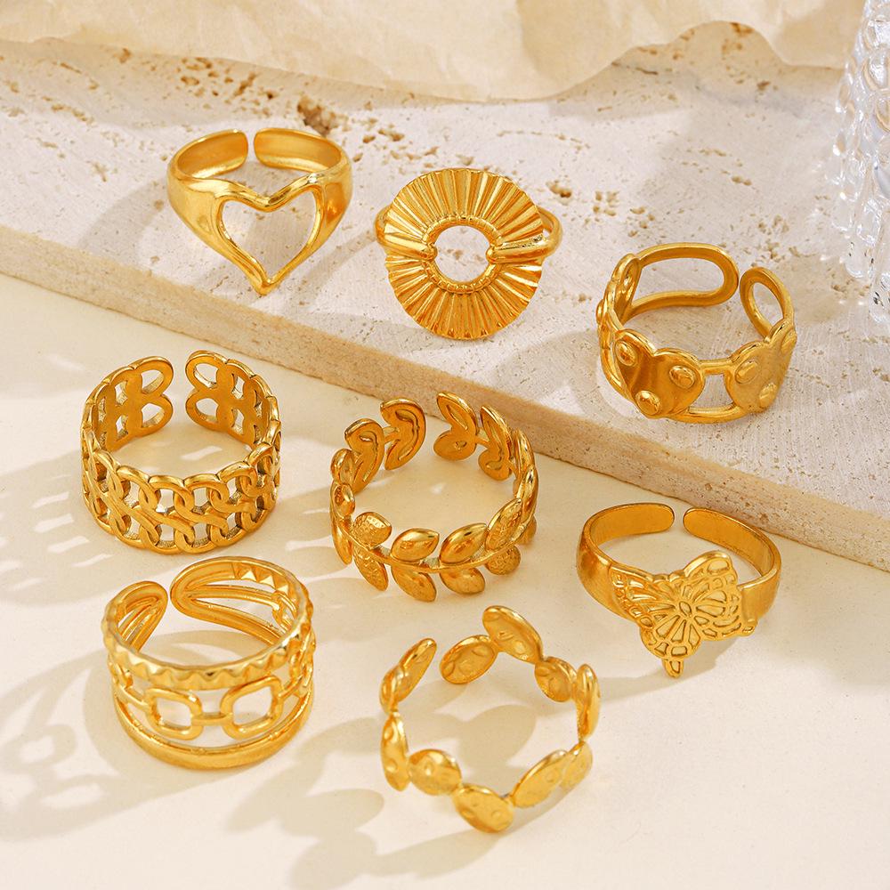 European & American Fashion Stainless Steel Heart-Shaped Geometric Ring - French Retro Style