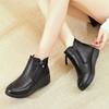Modne zimowe botki ze skóry naturalnej Ręcznie robione Damskie buty na platformie Wygodne codzienne mokasyny Botki z zamkiem z boku Damskie buty