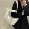 Checkered Quilted Shoulder Bag Korean Style Cotton-padded Tote Bag Quilted Handbag  Leisure Travel