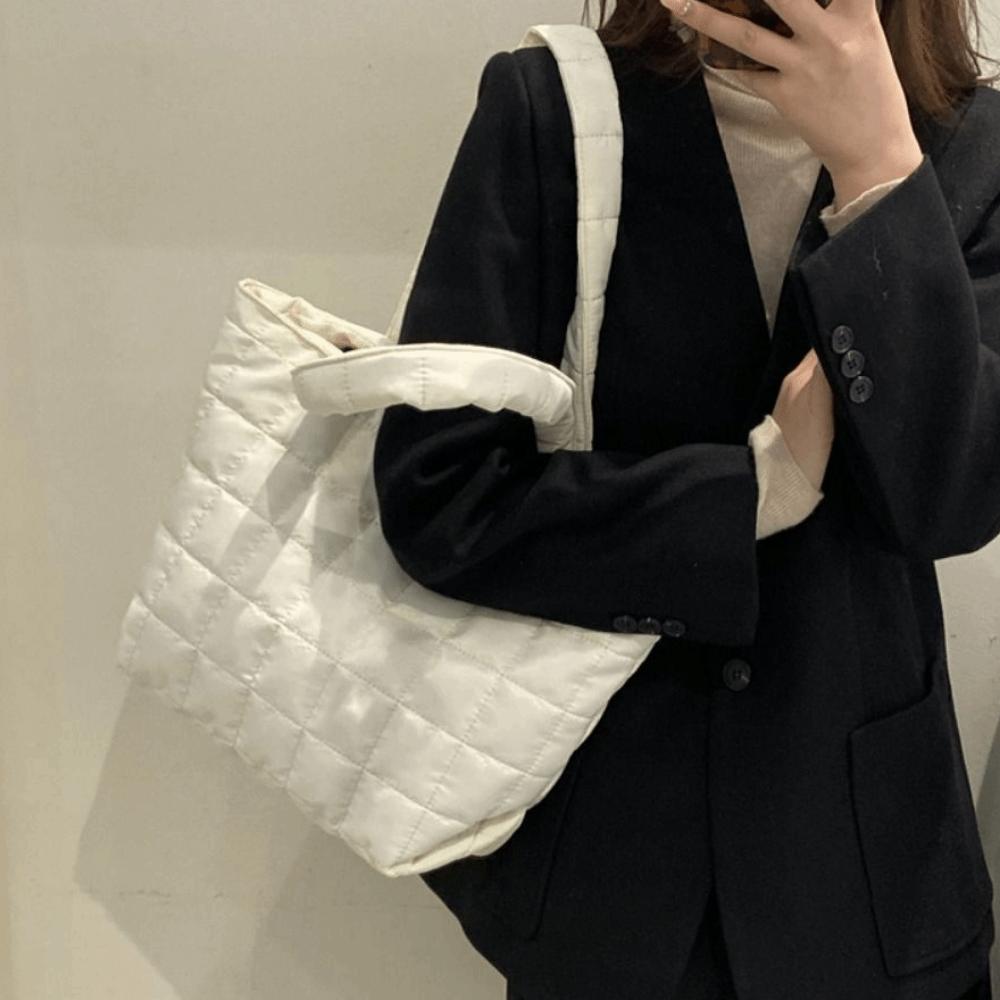 Checkered Quilted Shoulder Bag Korean Style Cotton-padded Tote Bag Quilted Handbag Leisure Travel