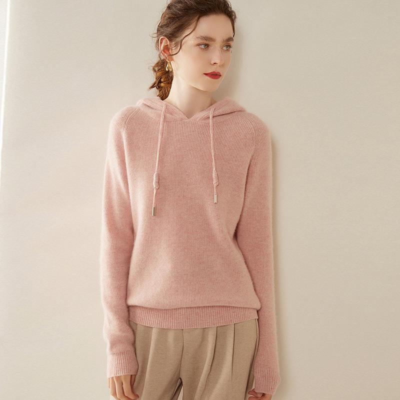 2024 Autumn/Winter Women's Cashmere Hoodie: Slimming, Loose, Versatile Knitwear