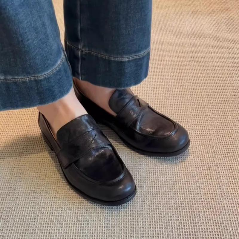 Fashion Women Trend Classic Shoes Ladies Designer Flats Shoe Leather Retro New Walking Loafers Versatile Fashion Dress Shoes Zapatillas
