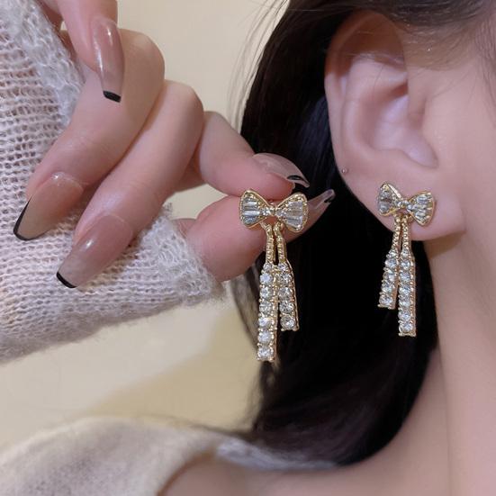 1 Pair Women Earrings Sparkling Rhinestones Bowknot Shape Drop Earrings Fine Craftsmanship Stud Earrings Jewelry Set