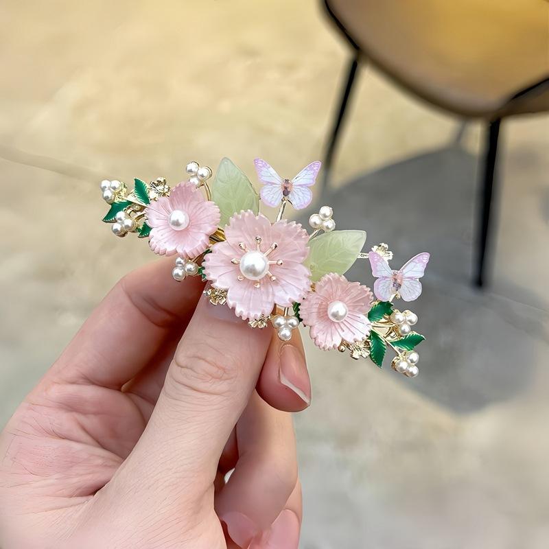 Elegant Traditional Chinese Hairpin with Floral and Butterfly Design - Suitable for Ages 14 and Above