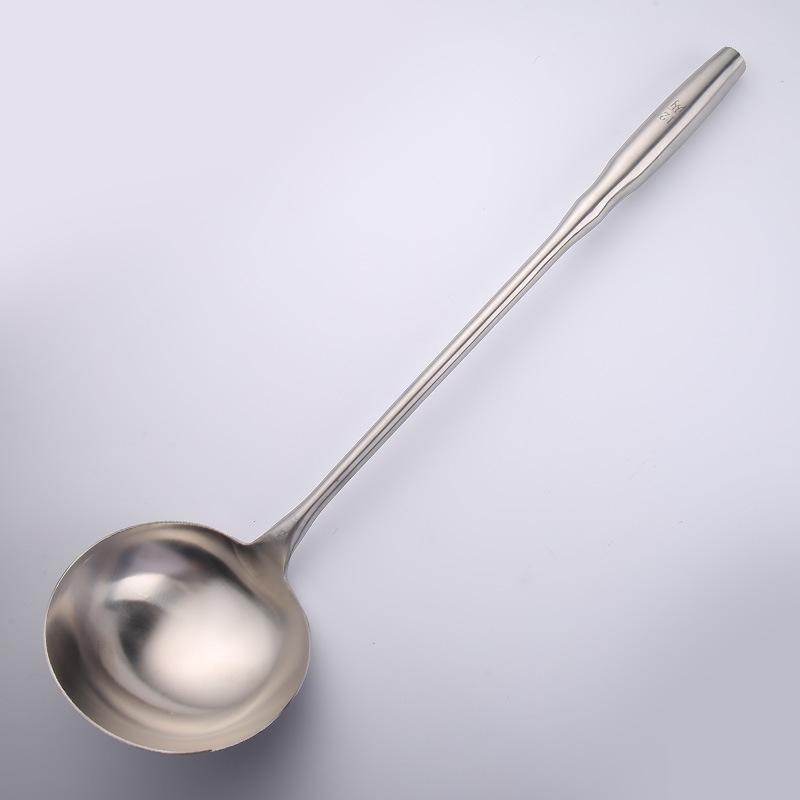 Stainless Steel Extended and Thickened Stir-frying Spoons, Large Spatulas, Rice Spoons, Strainers, and Kitchen-specific Serving Spoons