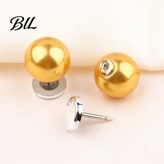 Neckline Fixation Clips 5Pcs Fake Pearl Buttons for Clothing, Removable Decorative Brooch Pins, No Invisible Clothing Fasteners Sew Safety Pins Shirt