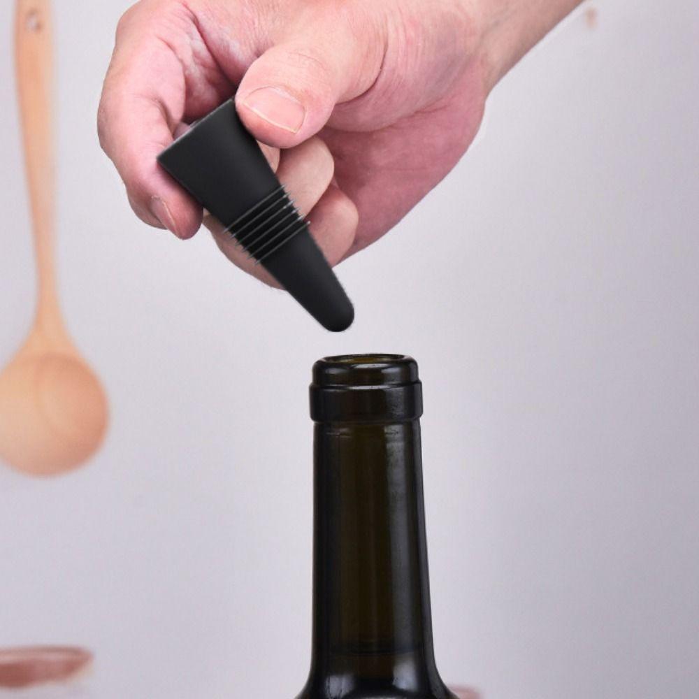 2pcs Sealed Silicone Wine Bottle Stopper Conical Champagne Bottles Sealer Seasoning Bottle