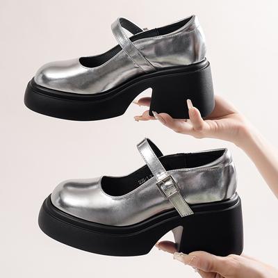 Scarpe con tacco