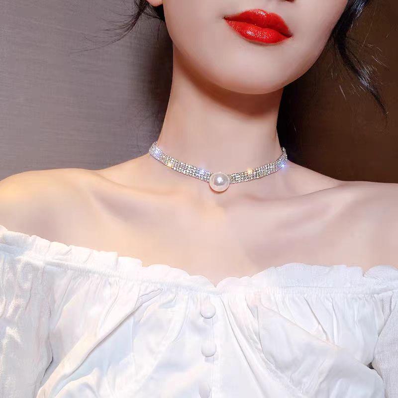 Trendy Summer Bow & Rhinestone Tassel Choker Necklace for Women