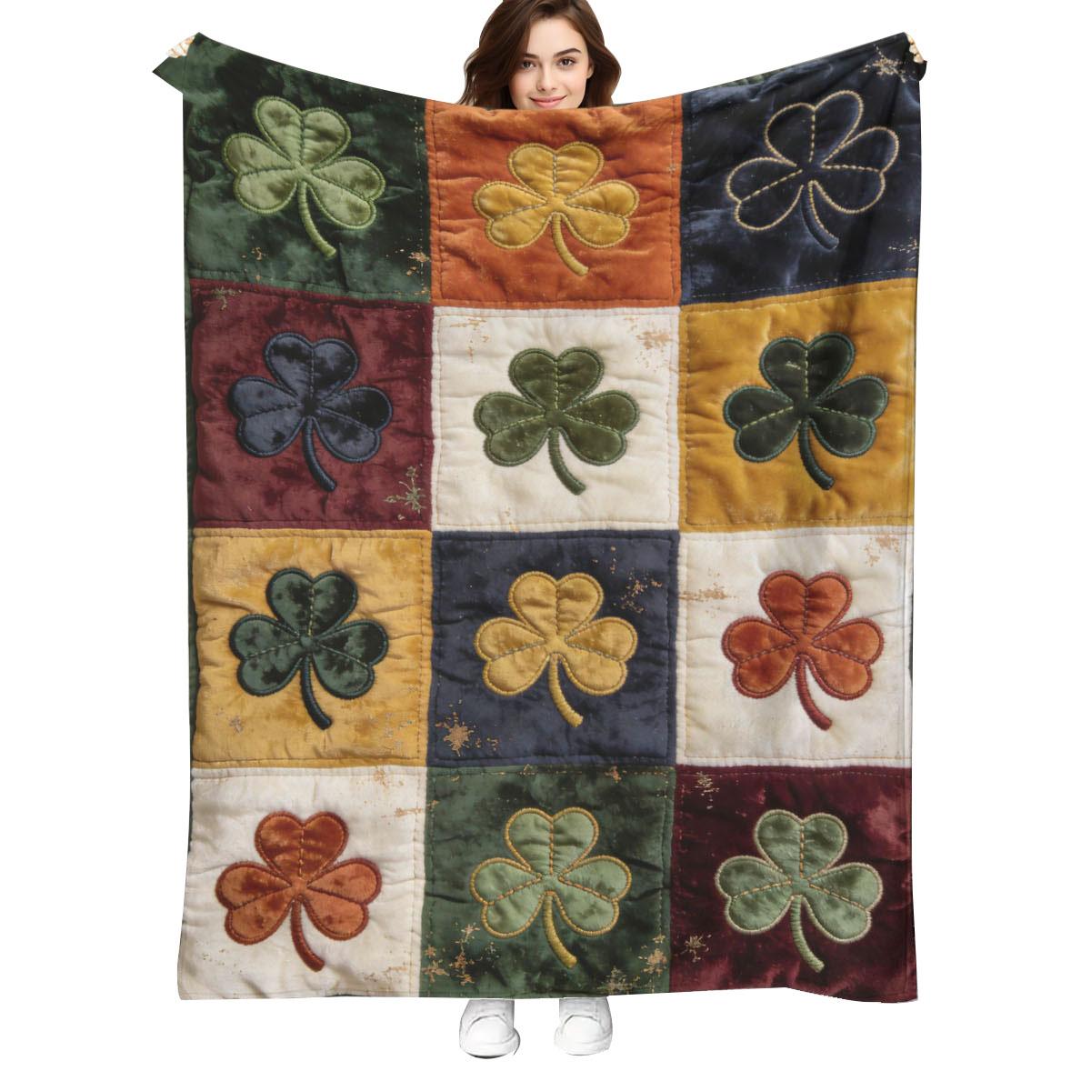 

St Patricks Day Soft Velvet Blanket Comfortable and Lightweight Micro Velvet Fabric High Definition Green Plaid Pattern 75x100cm (30x40inch)