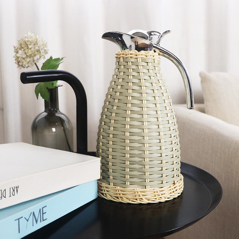 European Style Rattan Woven Stainless Steel Insulated Coffee and Hot Water Thermos Pot