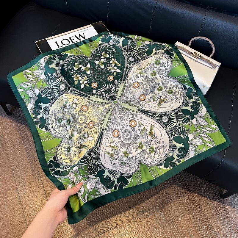 New silk scarf women's fashion versatile high-end small square scarf Korean version neck protection scarf spring and autumn retro scarf binding bag