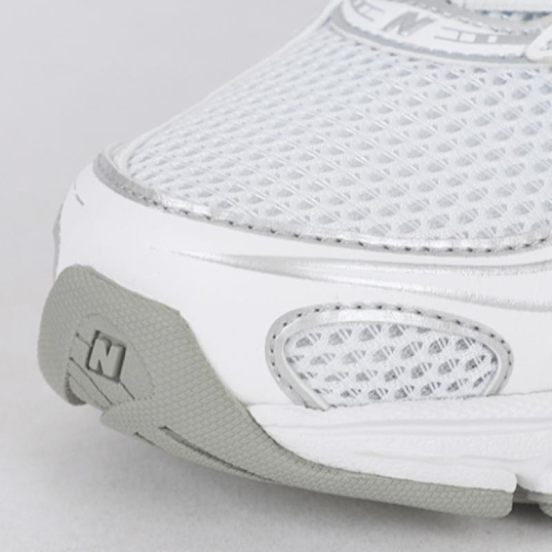 New Balance 740v2 White Silver Metallic