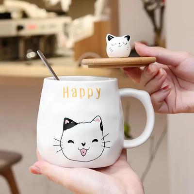 Kreatywny Kreskówkowy Kubek Ceramiczny z Pokrywką i Łyżeczką Urocze i Nietypowe Kubki do Kawy Śniadaniowy Kubek do Mleka i Kawy Biurowy Kubek z Kotem Kubki