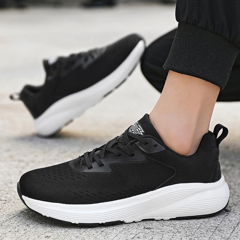 Couples Breathable Mesh Casual Sports Shoes Summer New Non Slip Outdoor Running Shoes Plus Size Light Men and Womens Sneakers