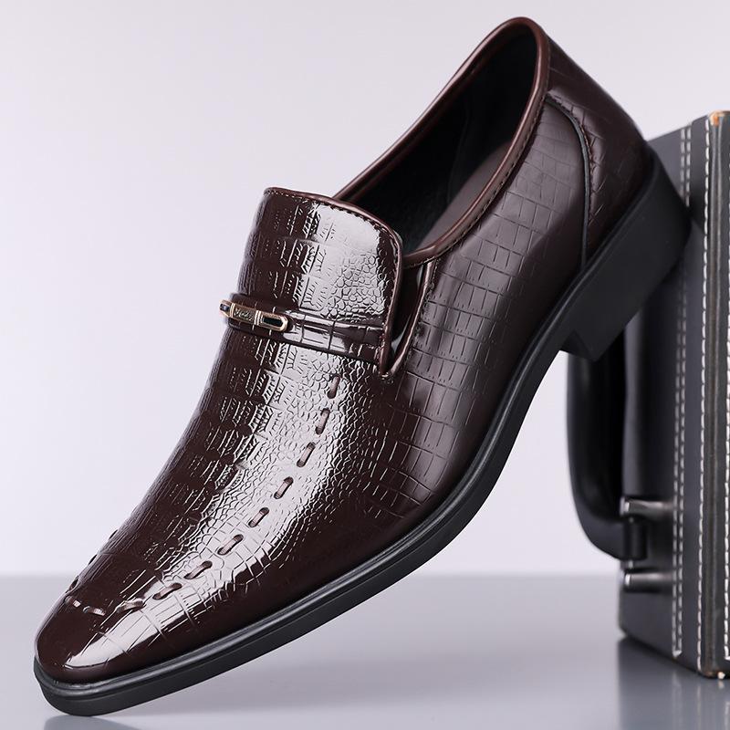 Fashion Big Size Embossed Business Leather Shoes for Men Spring Autumn New Designer Solid Color  Fashion Casual Dress Shoes Man