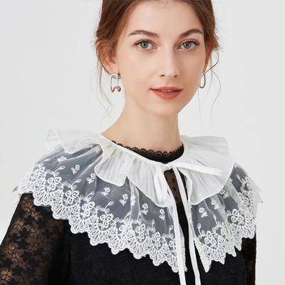 Vintage Spitzenfalscher Kragen für Damen Mode Dickey Falscher Kragen Abnehmbarer Falscher Kragen Bluse Kleiner Schal