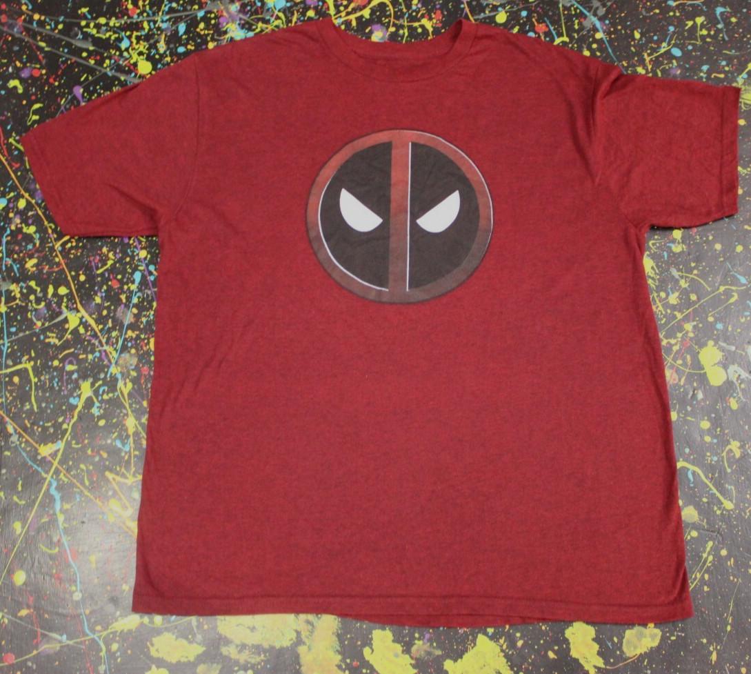 Marvel s Deadpool Logo Maroon Graphic T-Shirt Men s XL S