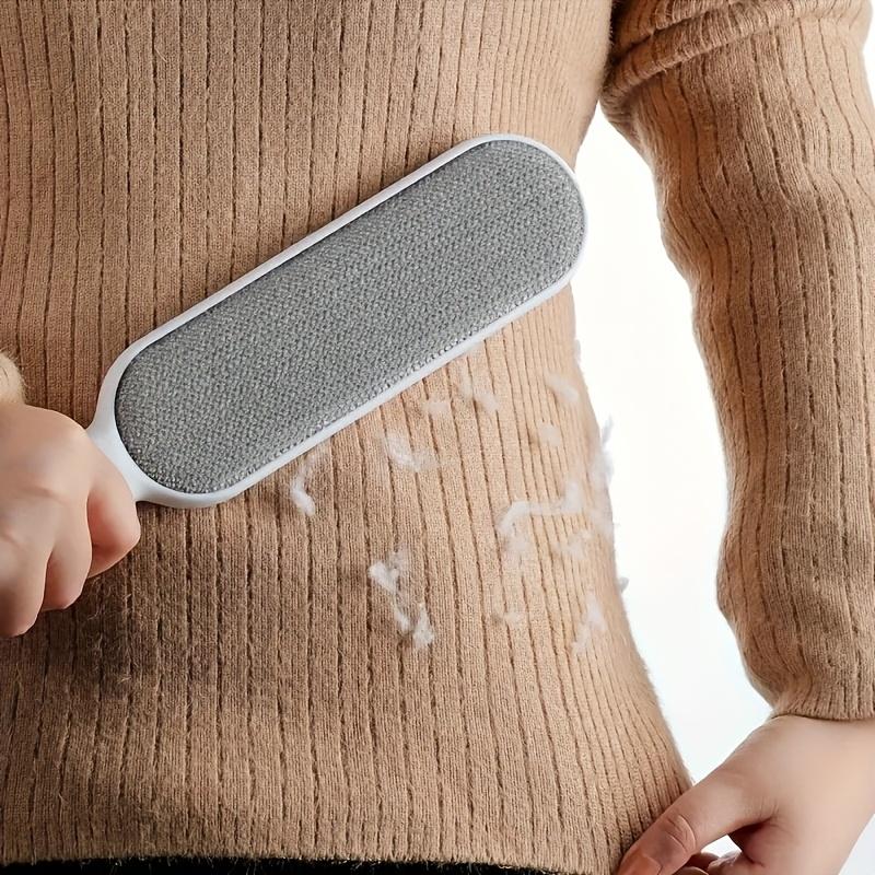 Double-Sided Pet Hair & Dust Brush - Manual Electrostatic Lint Remover, No Electricity Needed, Durable Polypropylene for Clothing, Sofas, Furniture
