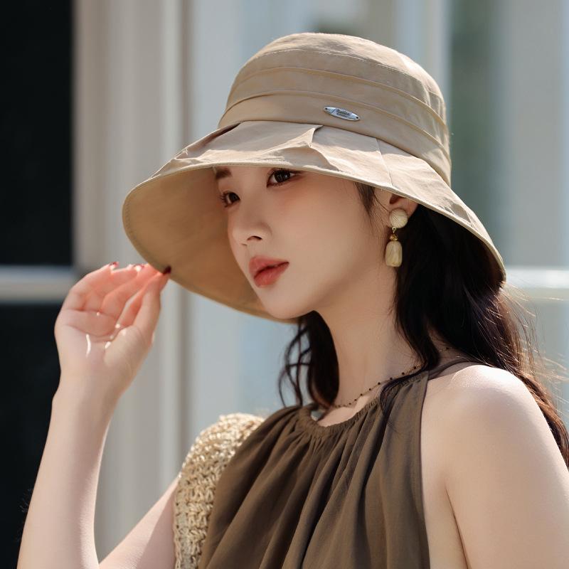 Summer new hat women's sunscreen sun hat foldable windproof bucket hat outdoor travel face small sun hat