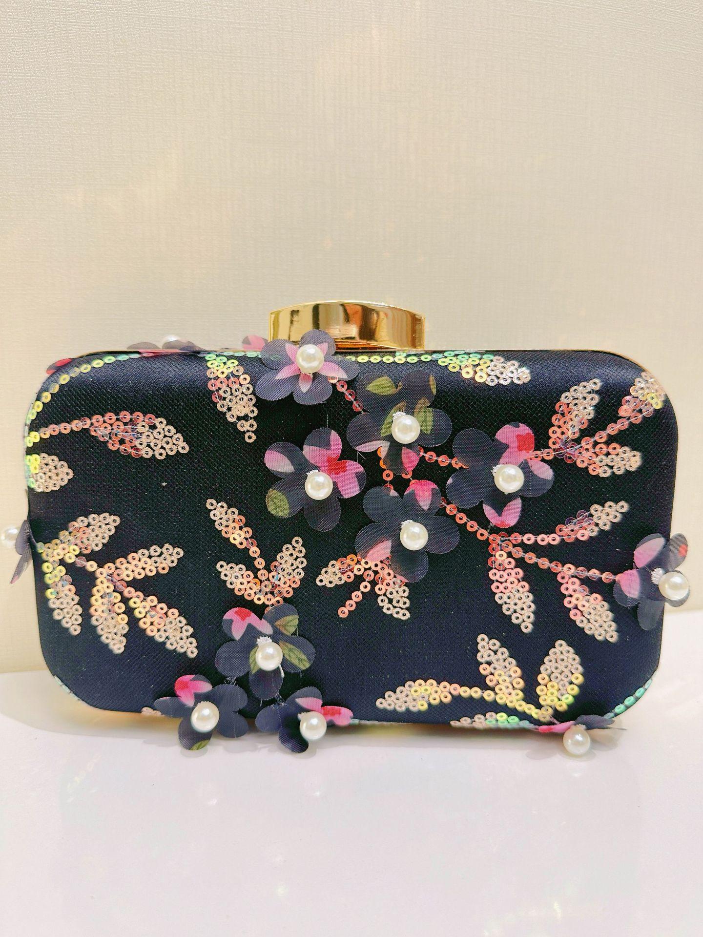 

New irregular Chinese style sequins flower decoration small fresh girl sweet foreign style high value pearl