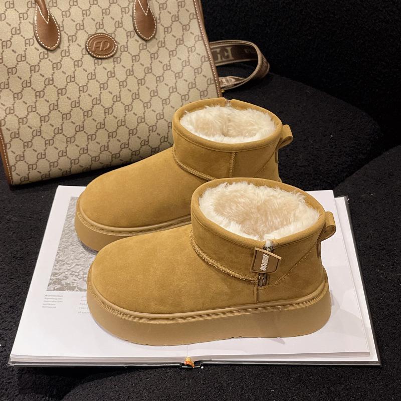 Grube śniegowce damskie zimowe 2025 nowe krótkie wzmocnione ciepłe chlebowe półbuty bawełniane na północny wschód