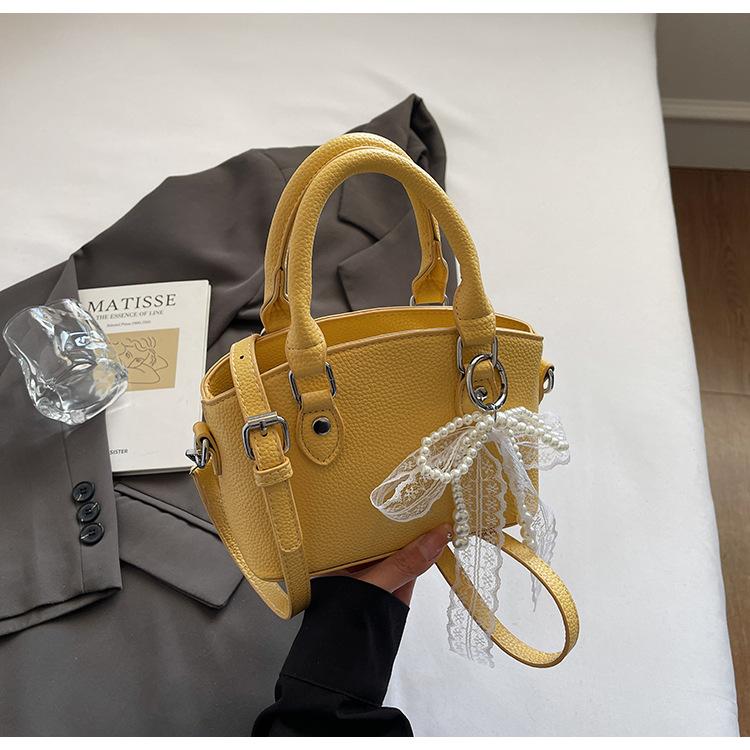 

Premium handbag women s 2025 spring new simple foreign style underarm bag fashionable versatile shoulder messenger bag