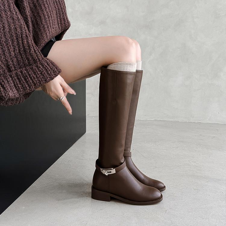 

Осень и зима новая пряжка-замок рыцарские сапоги низкий каблук круглый носок сапоги пряжка ремня коровья кожа высокие сапоги облегающие и высокие сапоги женские 40