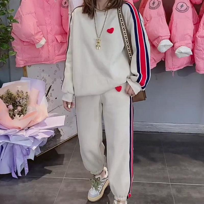 Women's Plus Size Casual Sports Set: 2025 Autumn/Winter Fashionable Loose Two-Piece for Commuting