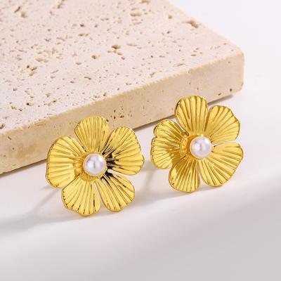 Hot-selling Stainless Steel Stud Earrings In Europe and the United States, Sunflower Small Daisy Flowers Do Not Fade, Multi-color Zircon Earrings 