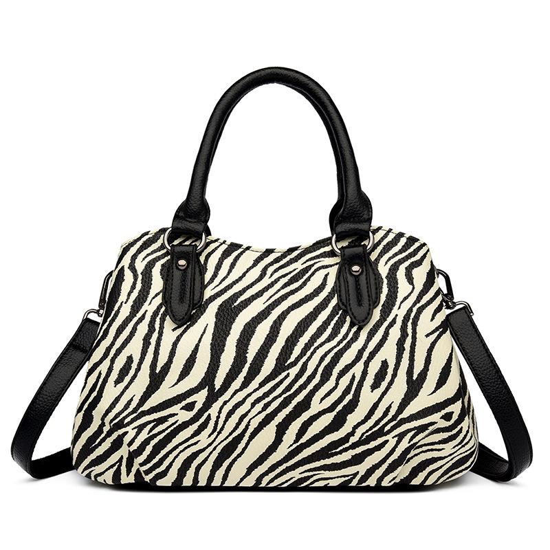 Trendy and fashionable portable women's bags, new zebra pattern tote bags, personalized and popular shoulder messenger bags.