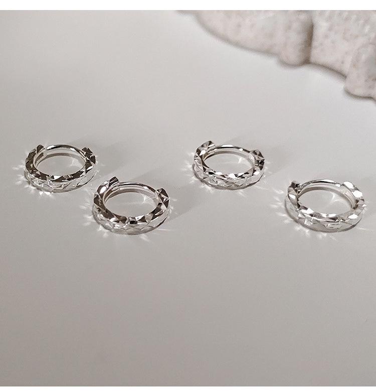 S999 Sterling Silver Carved Ear Studs: Sparkling, Simple Luxury Hoops for Women, Sweet & Cool Style Pure Silver Earrings