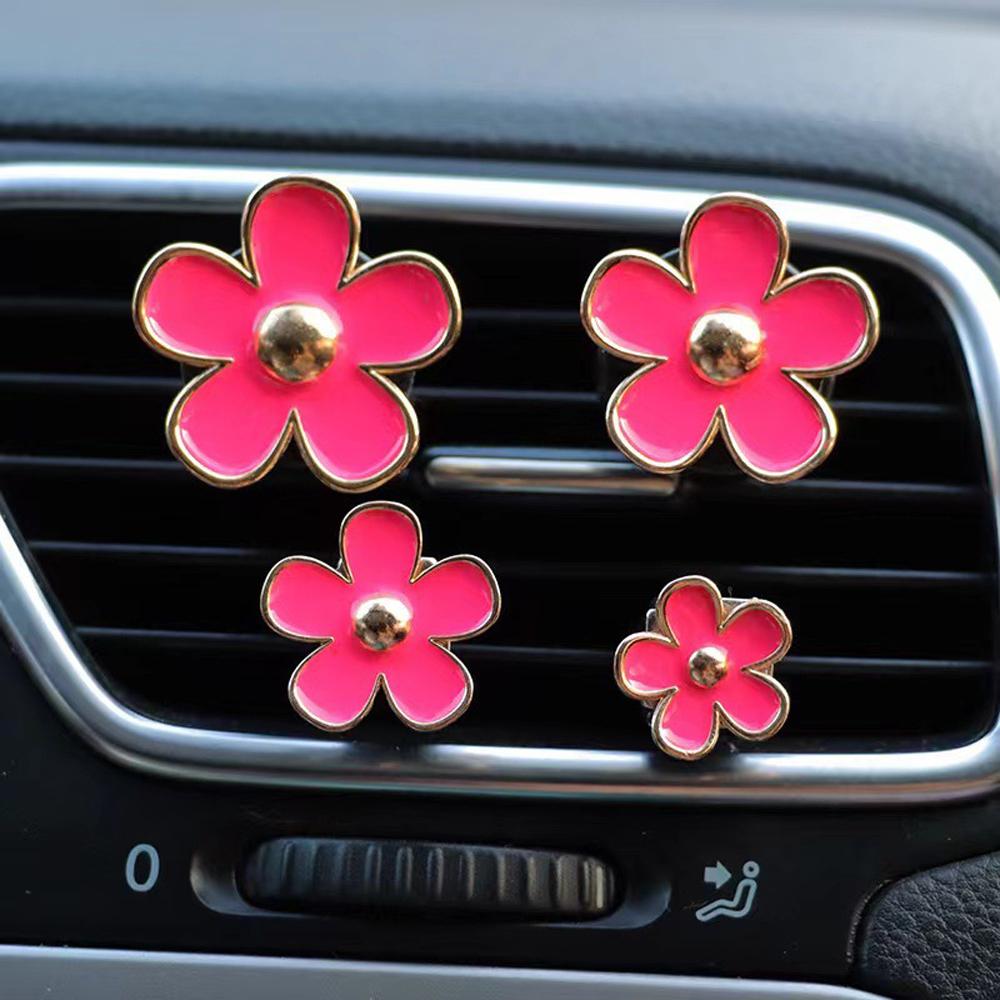 4-piece Alloy Daisy Flower Car Perfume Clip Car Air Conditioner Air Outlet Aromatherapy Air Relieving Agent