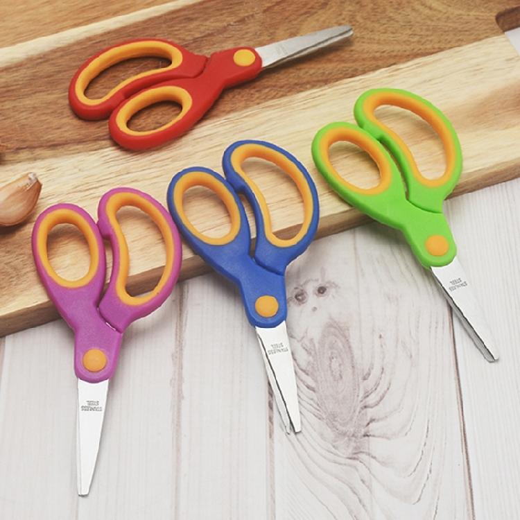 Garenschaar Kinderschaar Veiligheidsschaar met Comfortabele Greep Trainingsschaar Praktische Schaartjes voor Knutselen